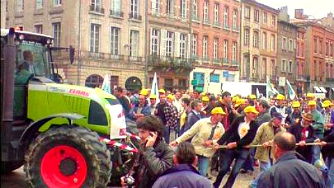 Toulouse manifestation des agriculteurs. risques d'embouteillages