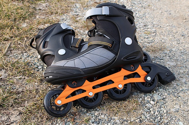 rp_rollerskates-673726_640.jpg