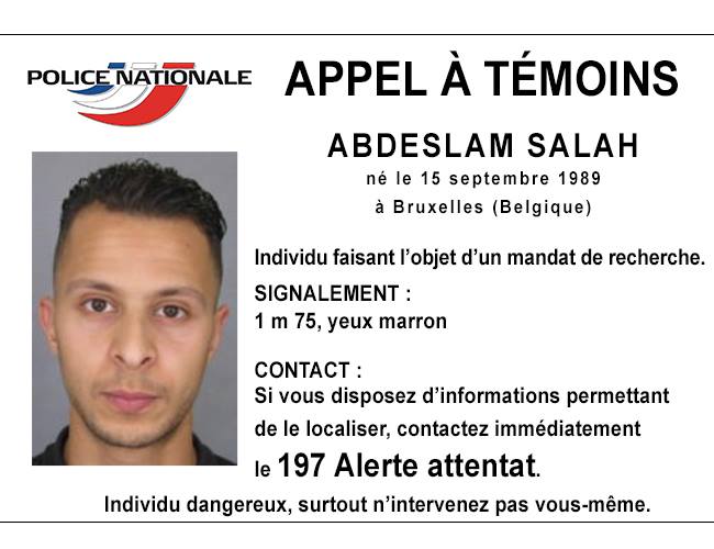 L'enquête sur les attentats progresse. La police a lancé un appel à témoin pour tenter de retrouver Abdeslam Salah, soupçonné d'avoir participé aux tueries de vendredi soir à Paris.