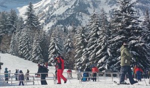 De nuit, ils vont descendre en ski du Pic du Midi