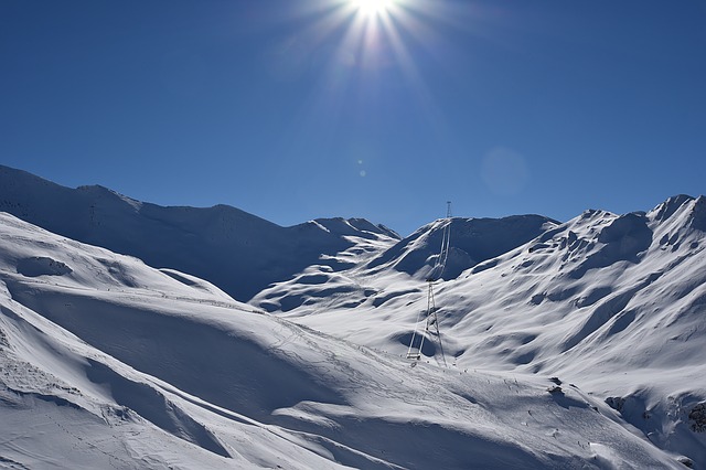 Risque d'avalanches dans les Pyrénées placées en vigilance jaune