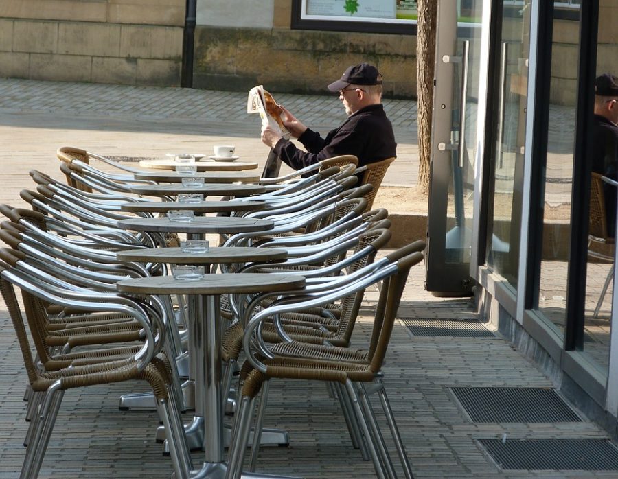La consommation de café ou thé très chaud favorise le cancer de l'œsophage