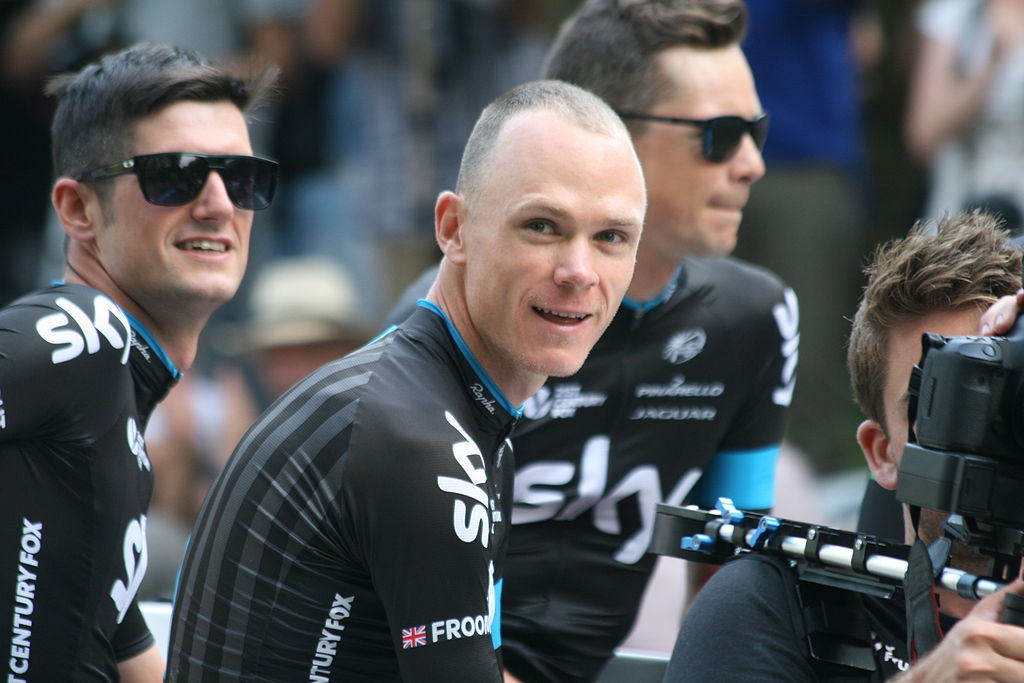 Froome gagne à Luchon et prend le maillot jaune Froome gagne à Luchon et prend le maillot jaune