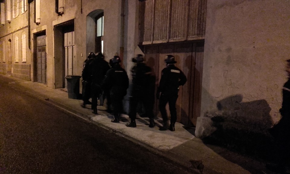 repéré sur Facebook, un homme soupçonné de djihadisme interpellé en Ariège