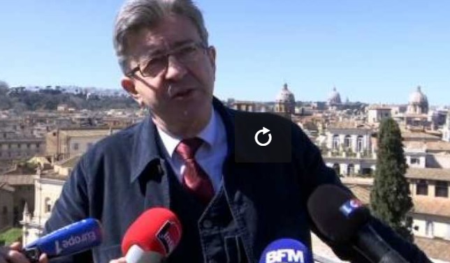 Jean-Luc Mélenchon "heureux" d'avoir réuni ses 500 parrainages