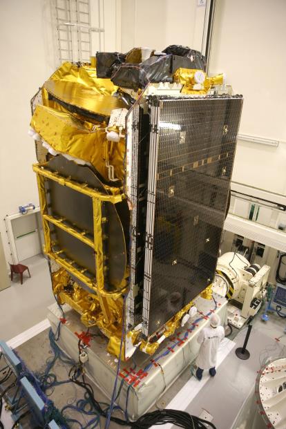 Vidéo. dans les coulisses du 1er satellite Eutelsat tout électrique à Toulouse Vidéo. dans les coulisses du 1er satellite Eutelsat tout électrique à Toulouse