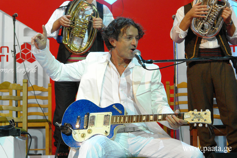 Goran_Bregovic_en concert dans le gers Seissan