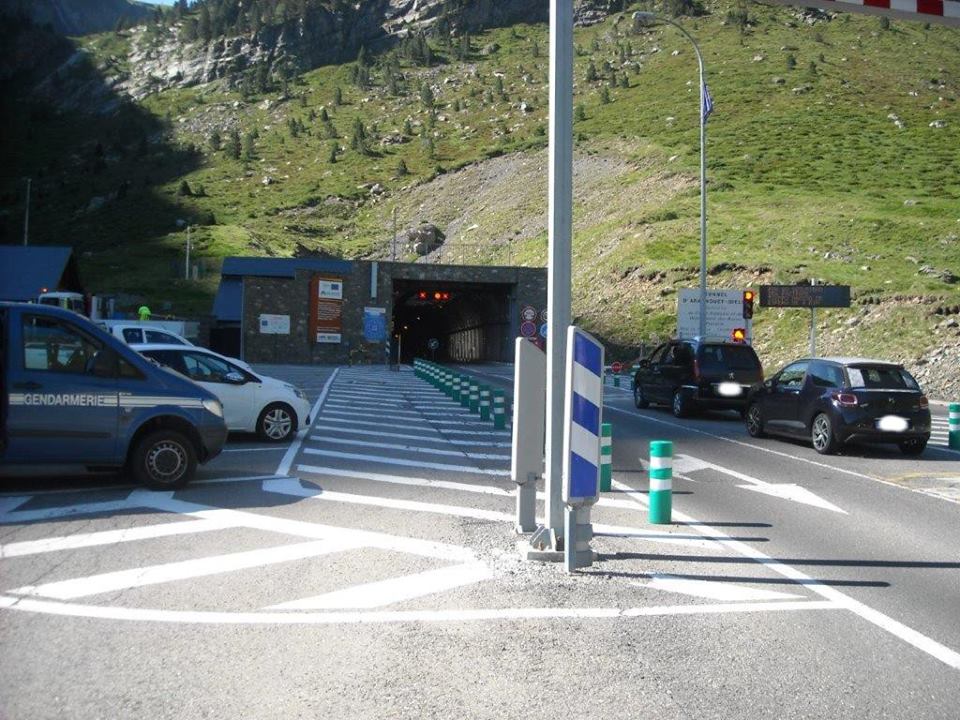 Contrôles renforcés au tunnel d'Aragnouet Contrôles renforcés au tunnel d'Aragnouet