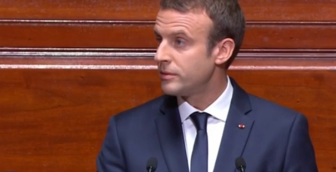 Démission du CEMA Pierre De Villiers en pleine guerre, crise politique pour Macron Démission du CEMA Pierre De Villiers en pleine guerre, crise politique pour Macron