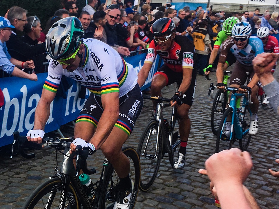 Peter Sagan gagne la 3e étape du Tour de France à Longwy, Calmejane s'est montré Peter Sagan gagne la 3e étape du Tour de France à Longwy, Calmejane s'est montré