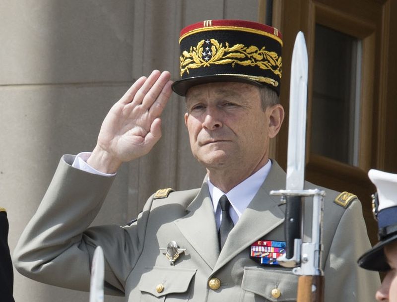 Pierre De Villiers, chef d'état major des armées démissionne Pierre De Villiers, chef d'état major des armées démissionne