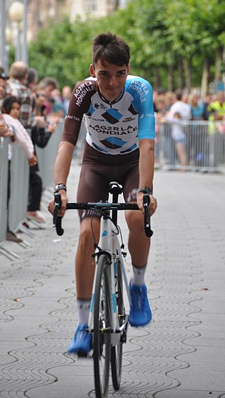 Romain Bardet gagne à Peyragudes. Aru maillot jaune Romain Bardet gagne à Peyragudes. Aru maillot jaune