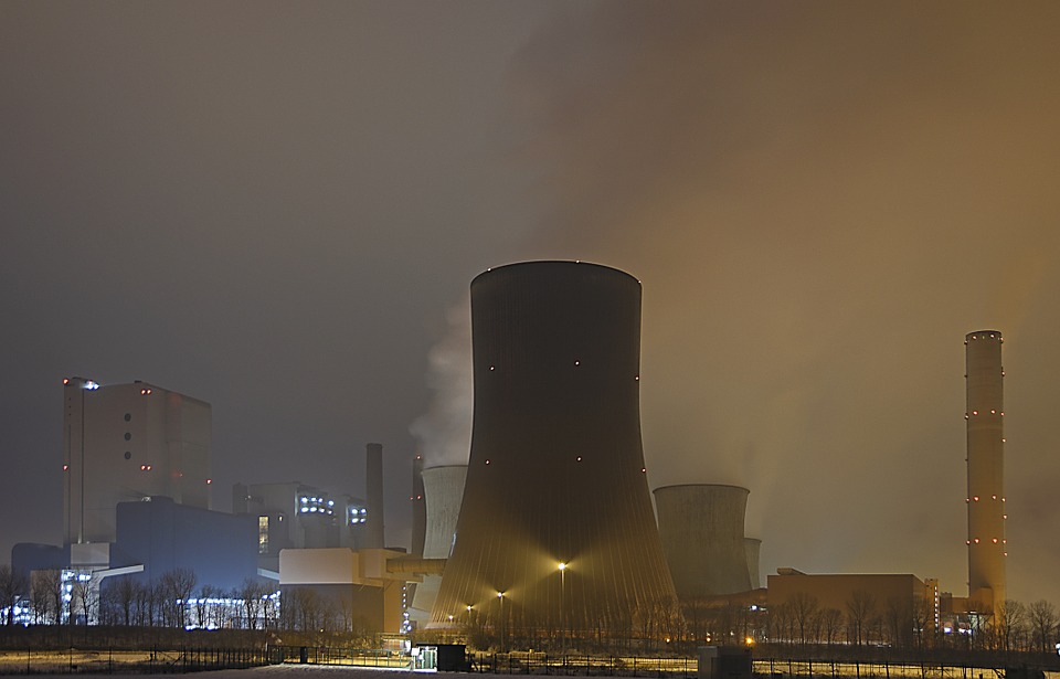 Nucléaire EDF sommé d’arrêter la centrale de Tricastin Nucléaire EDF sommé d’arrêter la centrale de Tricastin