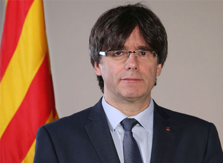 Catalogne les dirigeants séparatistes défient le roi et son discours de fermeté Catalogne les dirigeants séparatistes défient le roi et son discours de fermeté