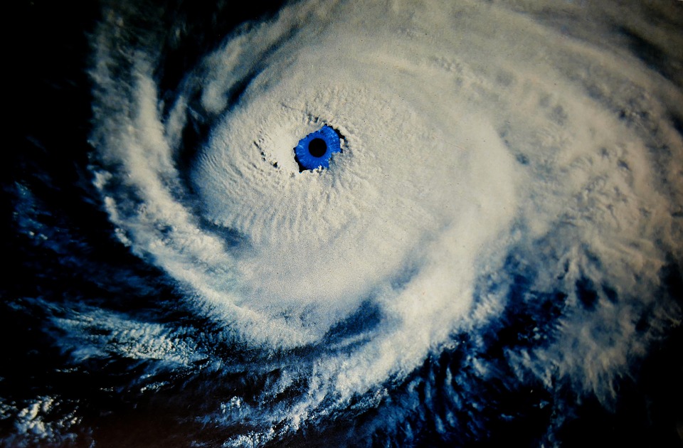 L'ouragan Ophelia longera la France L'ouragan Ophelia longera la France