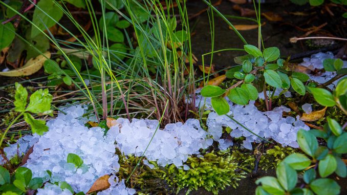 Météo Toulouse. orage, vents violents et grêle sur Toulouse lundi après midi Météo Toulouse. orage, vents violents et grêle sur Toulouse lundi après midi