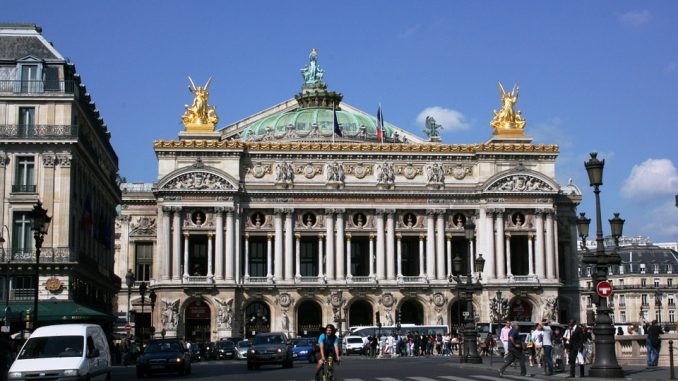 Paris. 2 morts dans une attaque au couteau revendiquée par Daech Paris. 2 morts dans une attaque au couteau revendiquée par Daech