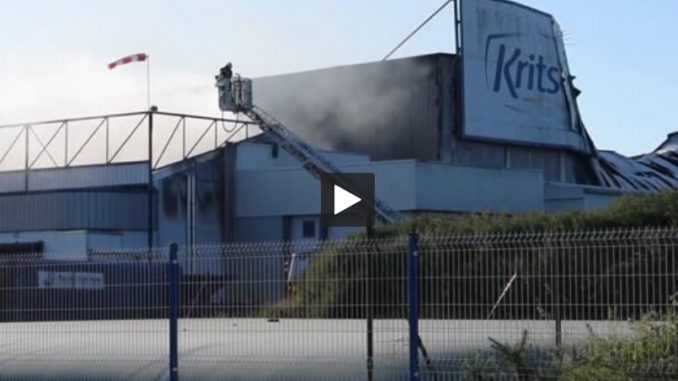 Bretagne. une usine détruite dans un incendie à Landivisiau Bretagne. une usine détruite dans un incendie à Landivisiau