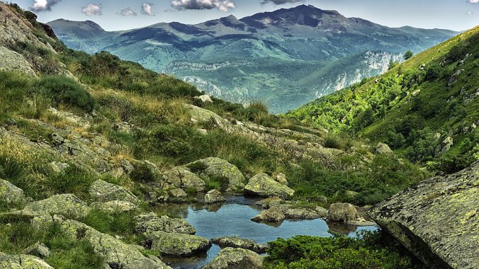 Pyrénées. un mort et un blessé grave dans une chute Pyrénées. un mort et un blessé grave dans une chute