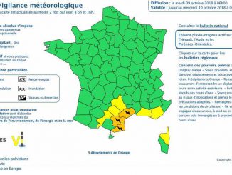Ce Mardi, il est prévu que les orages perdurent sur l'ouest de l'Hérault et l'est de l'Aude, et touchent en partie les Pyrénées Orientales entre le Vallespir et les Corbières notamment. La chronologie de ces salves orageuses et leur localisation précise reste cependant délicate à cette échéance de prévision. Les averses restent assez fortes et peuvent donner 30 à 50 mm de pluie en peu de temps sur ces régions. Les cumuls les plus forts attendus aujourd'hui sont de 50 à 80 mm, voire localement 100 à 130 mm en pointe. Outre les cumuls de pluie et l'activité électrique, quelques chutes de grêle et des rafales de vent sont possibles. A noter qu'une période d'accalmie est probable en fin de journée. Mais une réactivation marquée, avec des orages qui devrait être bien plus actifs, est attendue en cours de nuit de mardi à mercredi puis pour la journée de mercredi.