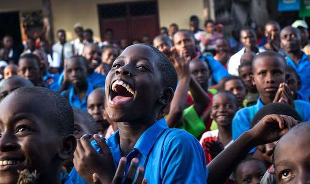 La population mondiale devrait augmenter de 2,2 milliards d'habitants d'ici 2050 ONU La population mondiale devrait augmenter de 2,2 milliards d'habitants d'ici 2050 (ONU)