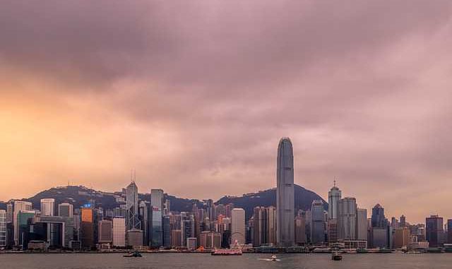 Xi Jinping inaugure un pont gigantesque entre Hong Kong, Macao et la Chine Xi Jinping inaugure un pont gigantesque entre Hong Kong, Macao et la Chine