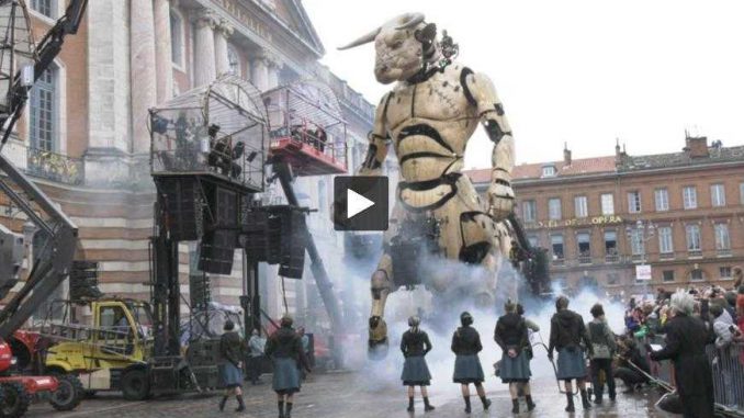 Le Minotaure a réuni des centaines de milliers de personnes à Toulouse Le Minotaure a réuni des centaines de milliers de personnes à Toulouse