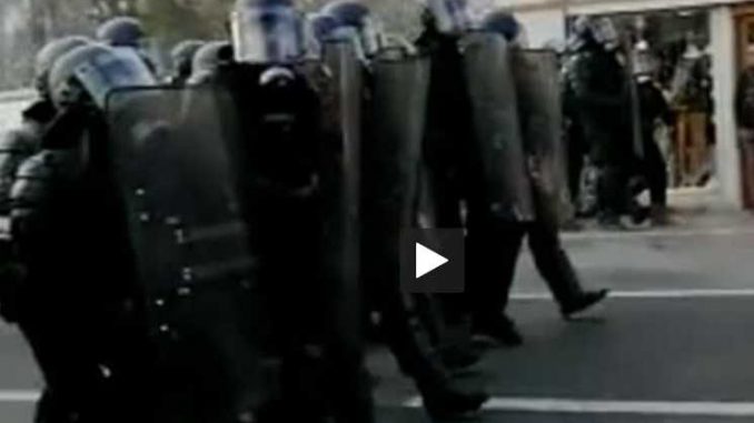 Creil importante mobilisation policière contre les lycéens Creil importante mobilisation policière contre les lycéens