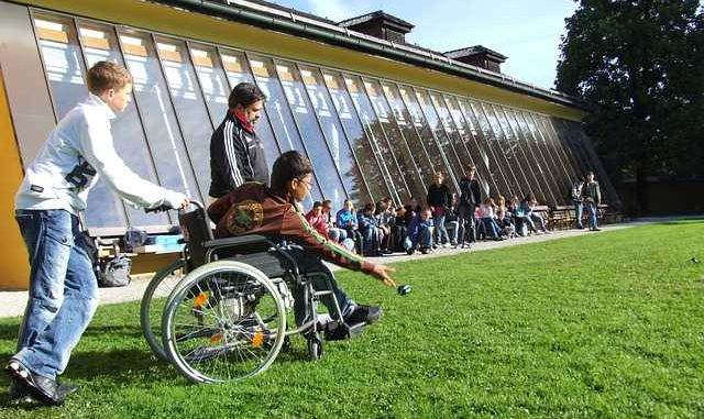 Toulouse recherche des accompagnants pour les élèves handicapés Toulouse recherche des accompagnants pour les élèves handicapés