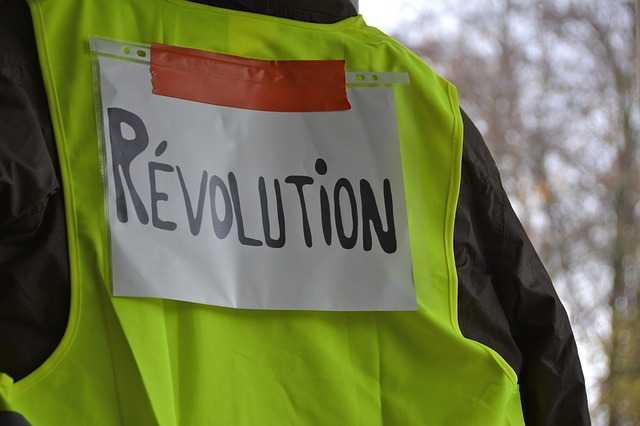 Toulouse Haute Garonne Toulouse Lun Des Gilets Jaunes