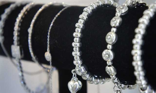 Offrir un bracelet personnalisé, le cadeau tendance Offrir un bracelet personnalisé, le cadeau tendance