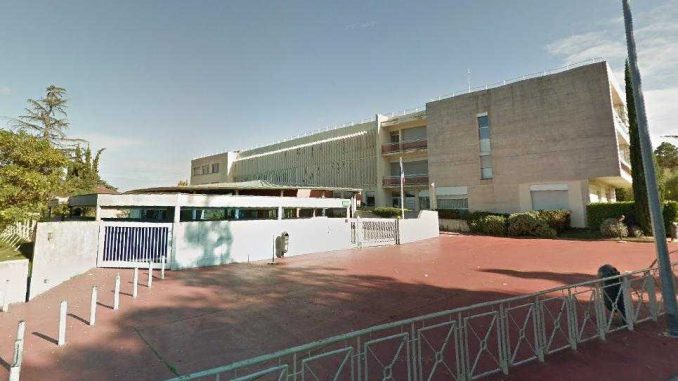 Auch. un enseignant arrêté pour agression sexuelle Auch. un enseignant arrêté pour agression sexuelle