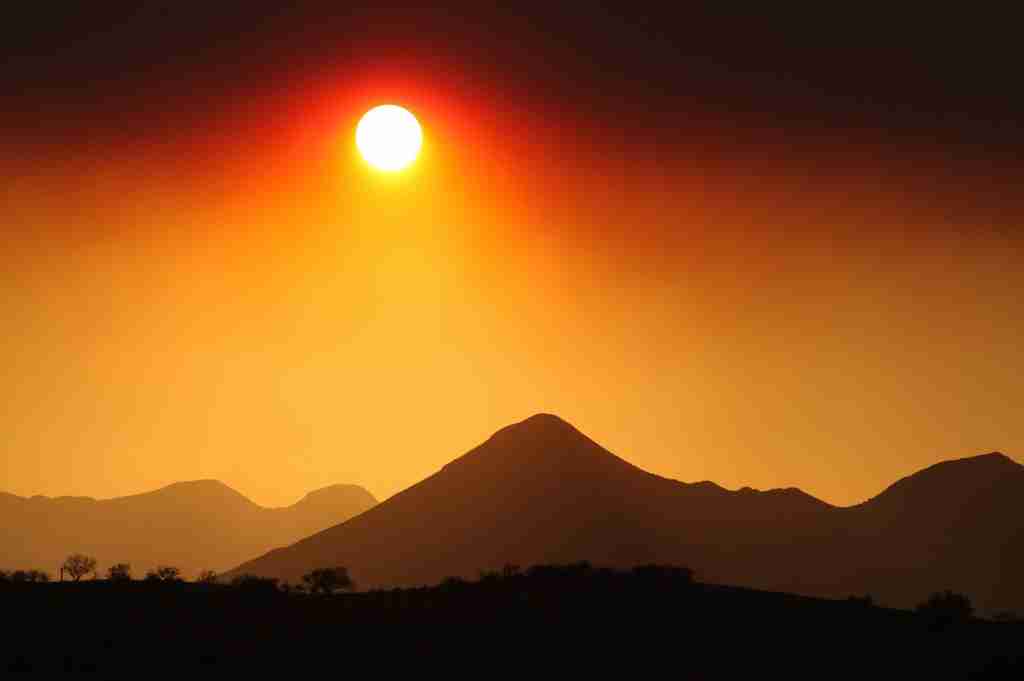 sun-1700843_1280