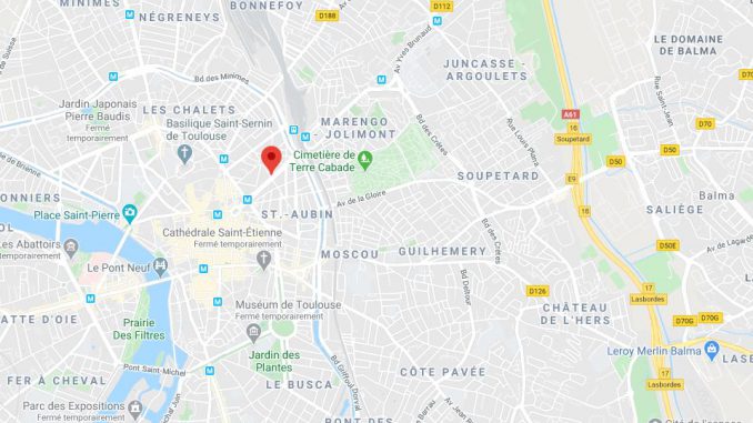 Un homme poignarde 4 personnes dans le centre de Toulouse Un homme poignarde 4 personnes dans le centre de Toulouse