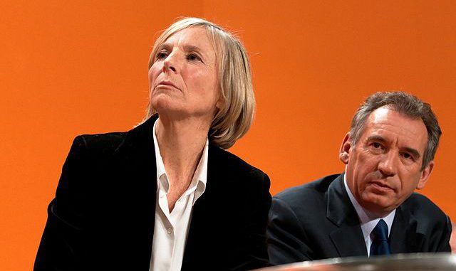 640px-Sarnez_Mutualite_2008_03_04_n2 Marielle de Sarnez hommage Macron