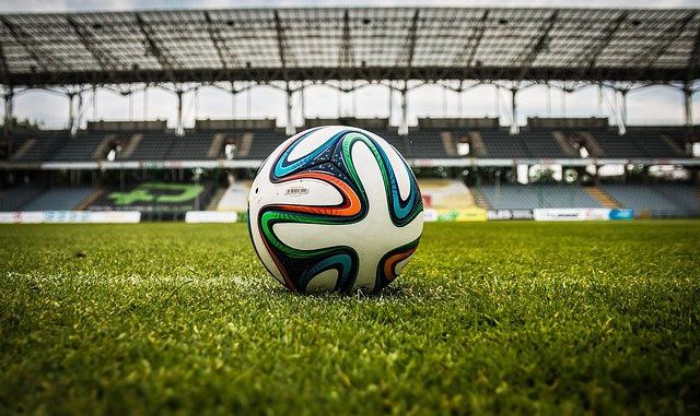 soccer-488700_640 Ligue2 toulouse bat grenoble