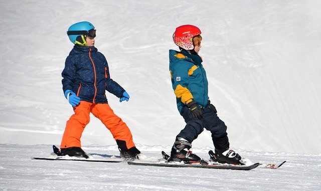 children-3167608_640 Ski Covid19 Bagnères Luchon Bourg oueil