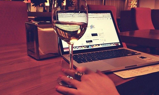 macbook-925914_640 Vin coronavirus