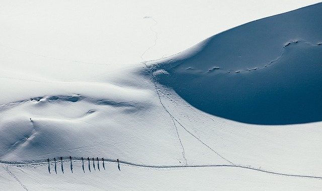 snow-1246300_640 mort ski randonnée Ariège Massat